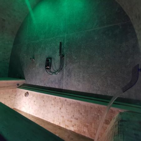 Dioniso Bed & Wellness Bed and Breakfast Taranto Eksteriør billede