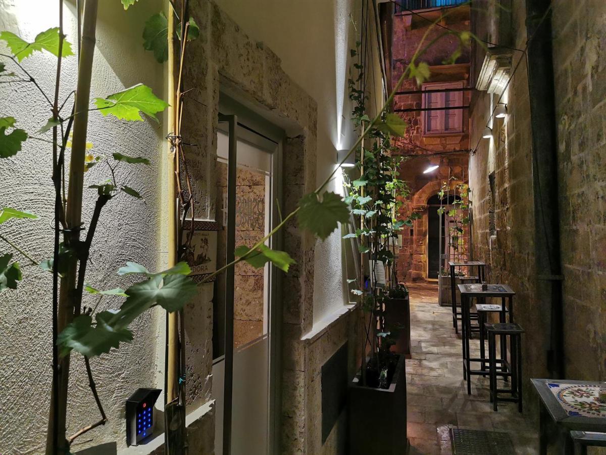 Dioniso Bed & Wellness Bed and Breakfast Taranto Eksteriør billede